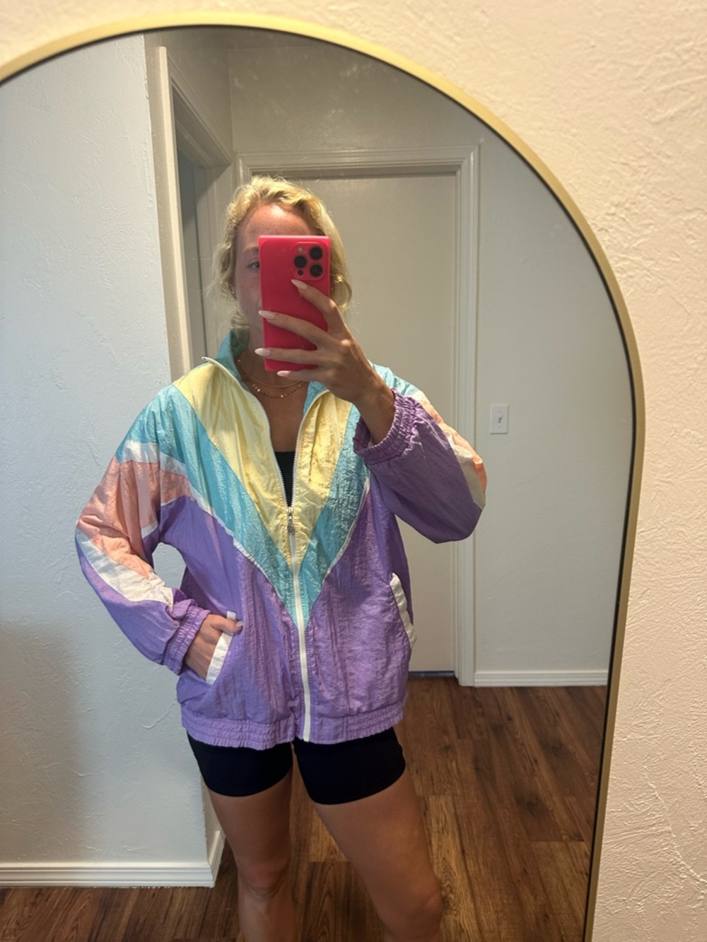 Vintage 80’s/90’s colorful windbreaker - Picture 2 of 7